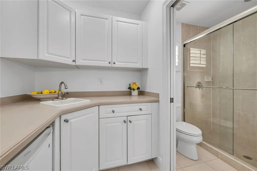 2392 Terra Verde Lane Naples FL 34105