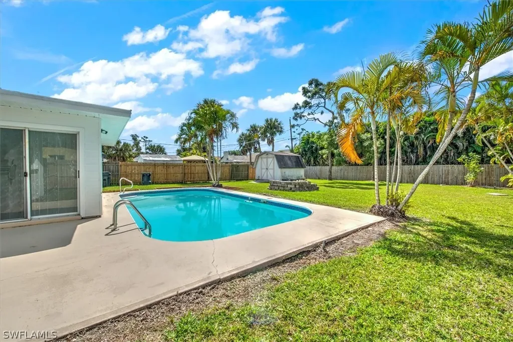 Fort Myers FL, 14832 Kimberly Lane