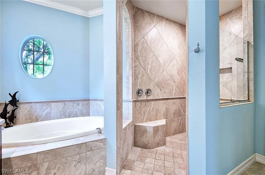 2943 Mona Lisa Boulevard Naples FL 34119