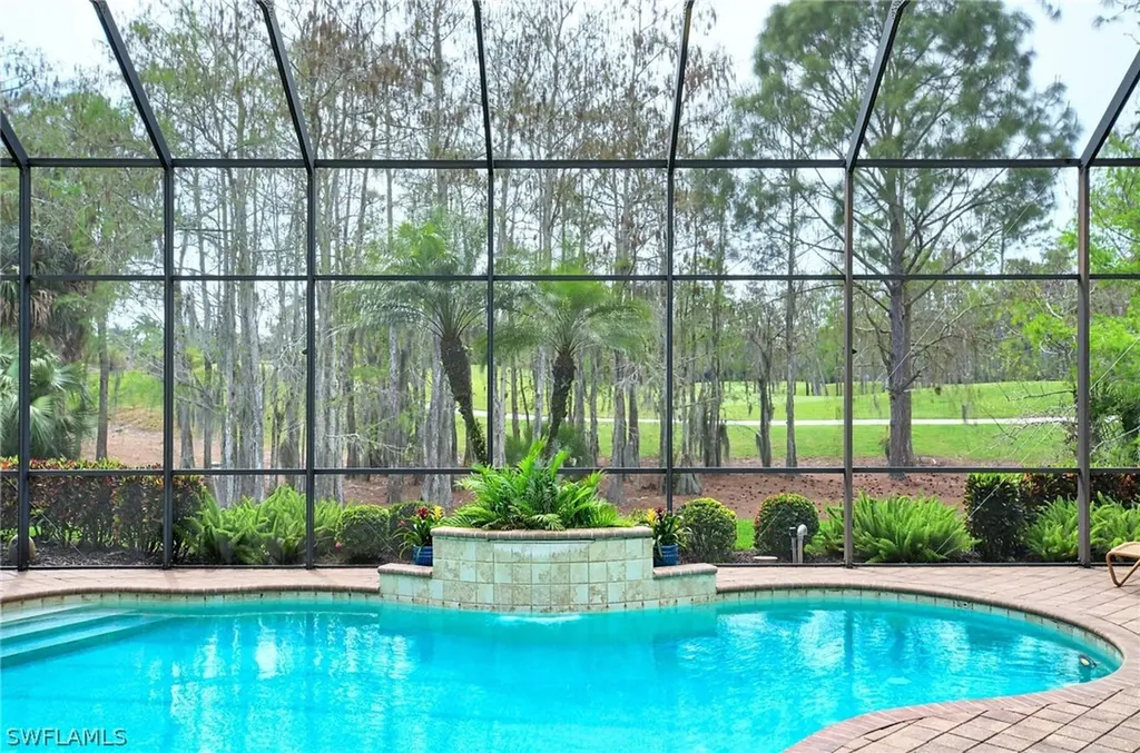 2943 Mona Lisa Boulevard Naples FL 34119