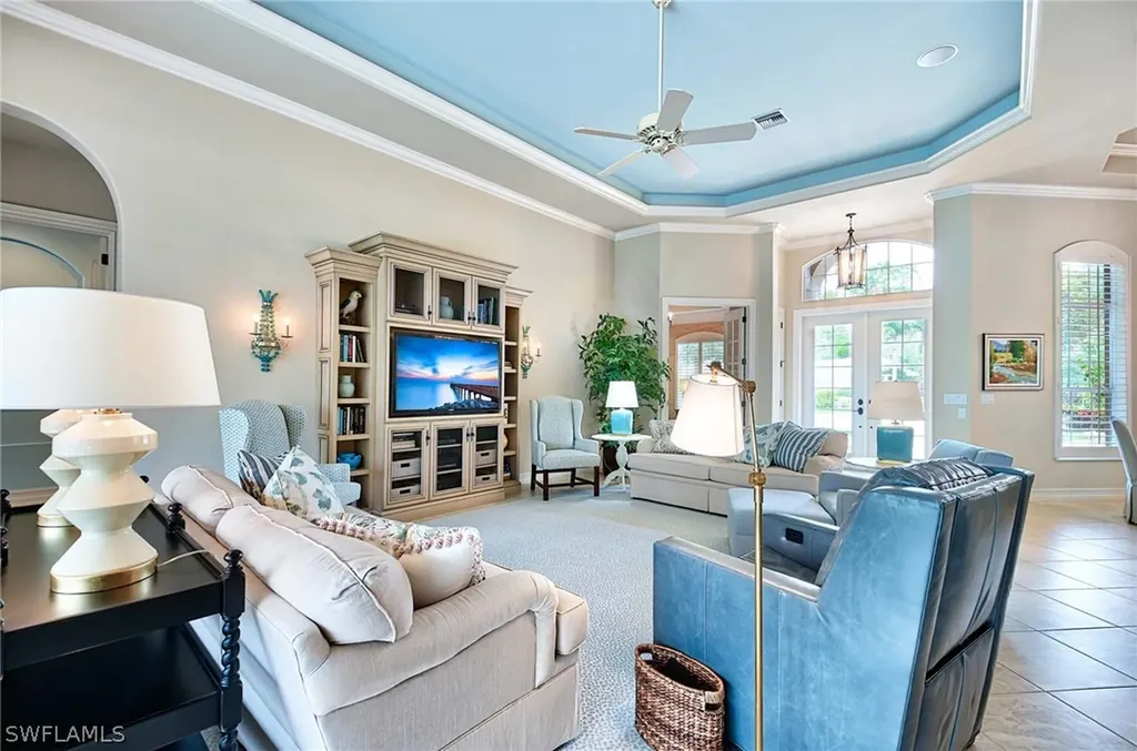 2943 Mona Lisa Boulevard Naples FL 34119