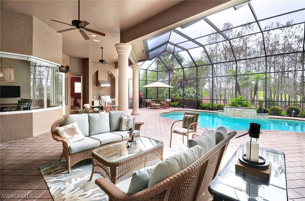 2943 Mona Lisa Boulevard Naples FL 34119