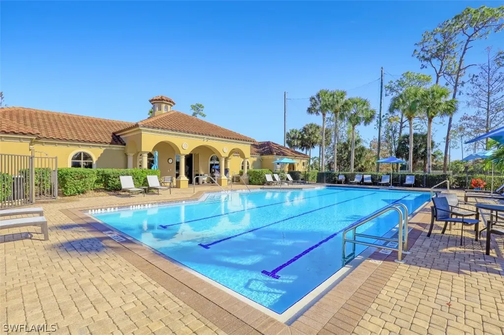 2943 Mona Lisa Boulevard Naples FL 34119