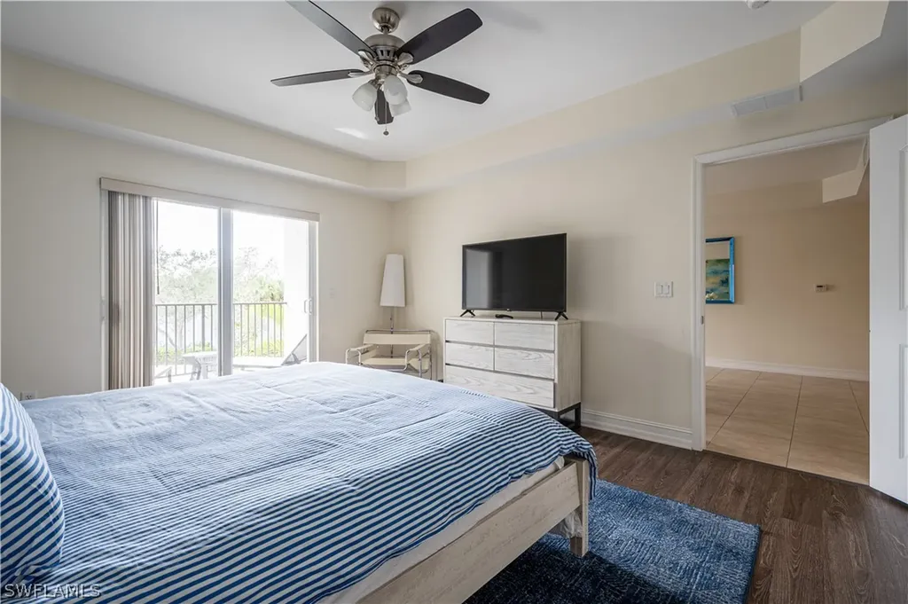 1100 Pine Ridge Road Naples FL 34108