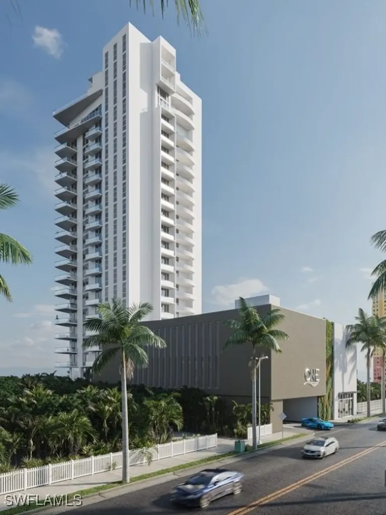 2583 First Street Fort Myers FL 33901