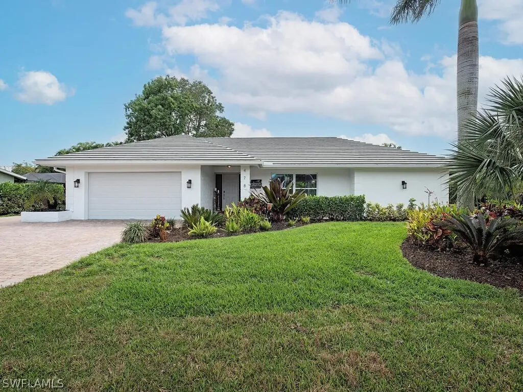 478 Palm River Boulevard Naples FL 34110