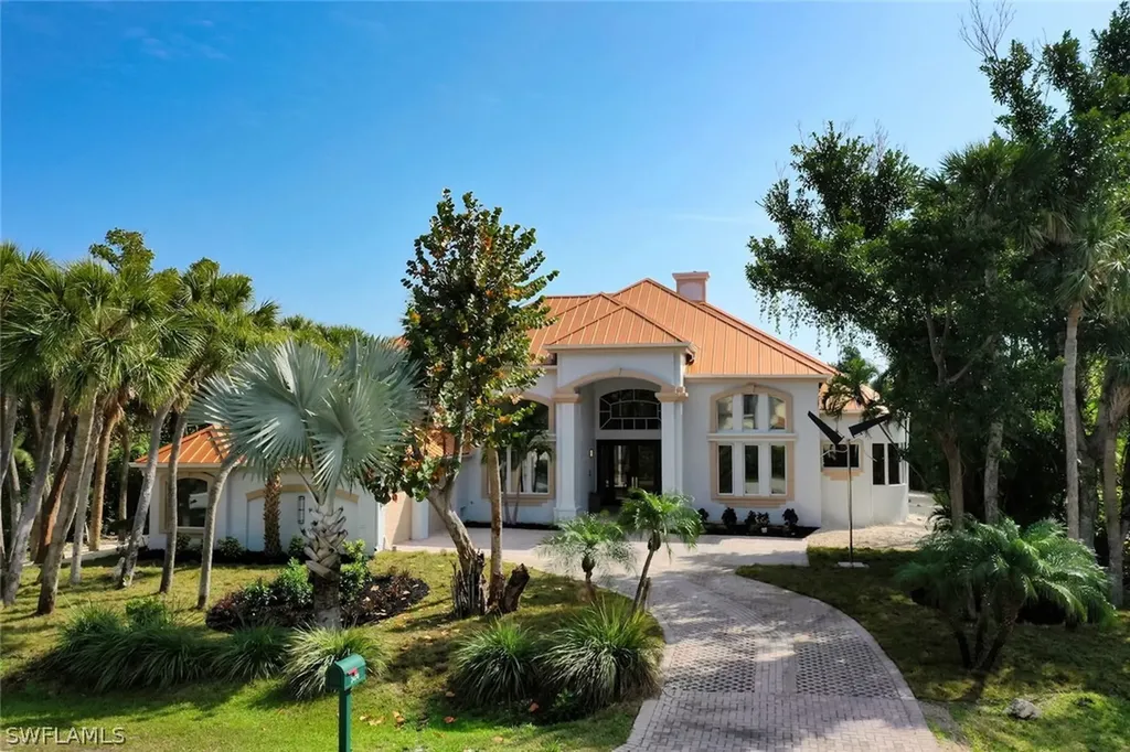 2474 Wulfert Road Sanibel FL 33957