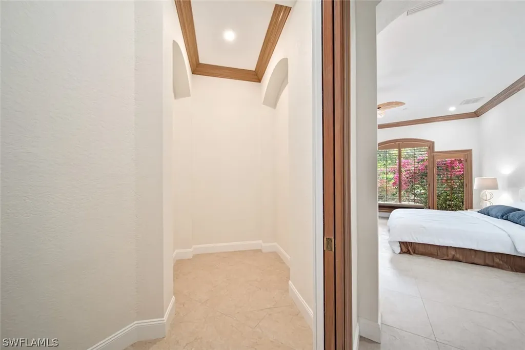 2474 Wulfert Road Sanibel FL 33957