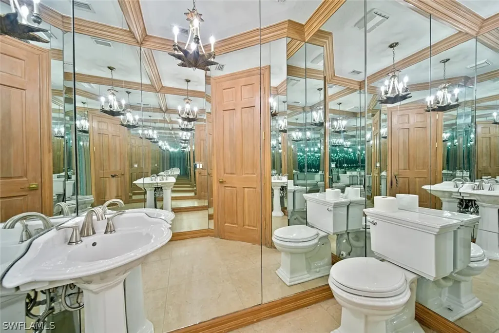 2474 Wulfert Road Sanibel FL 33957