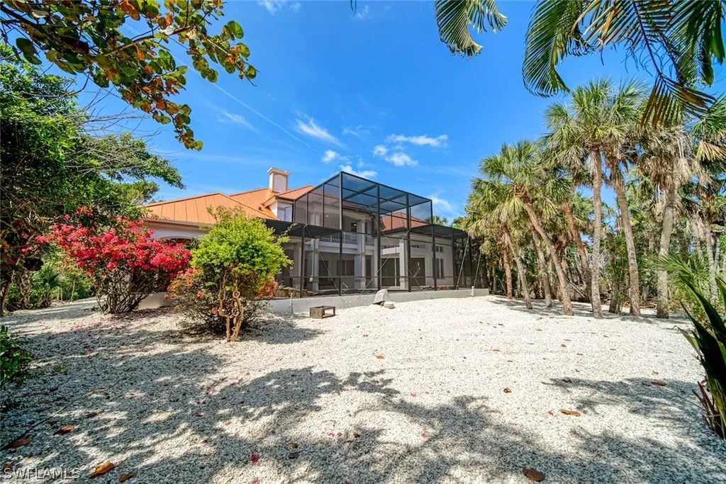 2474 Wulfert Road Sanibel FL 33957