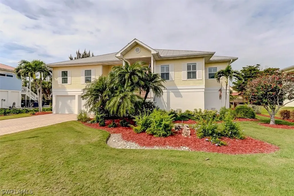 Fort Myers Beach FL, 21188 Noddy Tern Drive