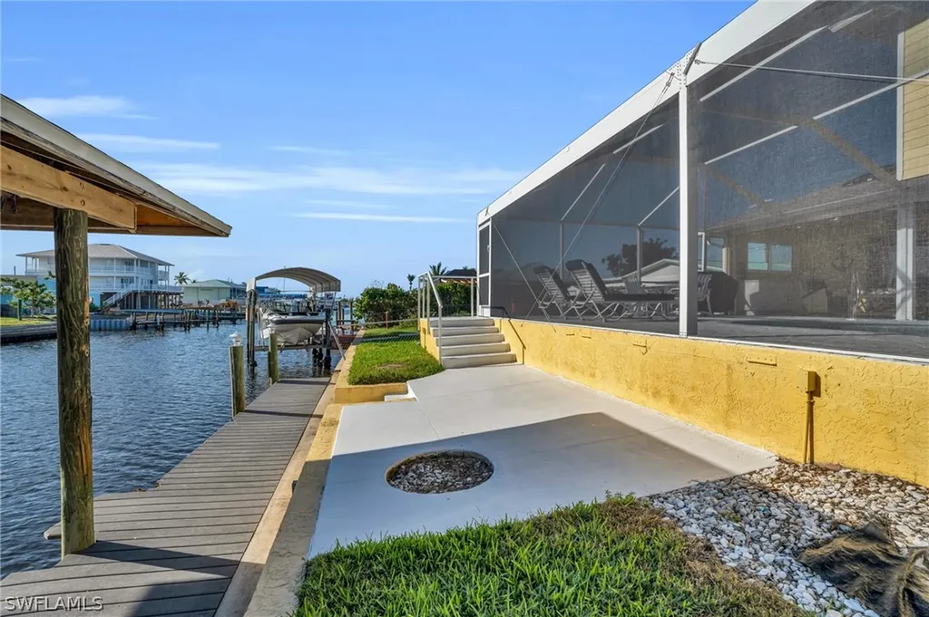 3278 York Road St. James City FL 33956
