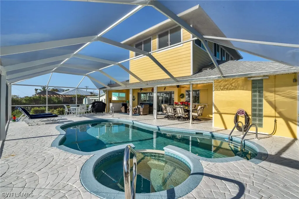 3278 York Road St. James City FL 33956