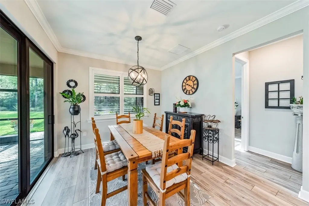 6828 Winding Cypress Drive Naples FL 34114