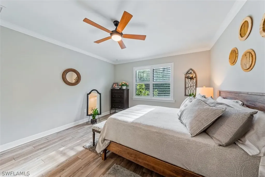 6828 Winding Cypress Drive Naples FL 34114
