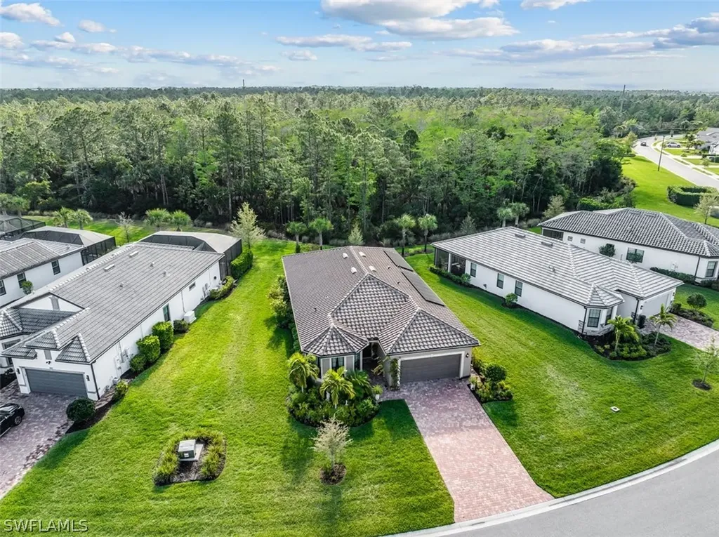 6828 Winding Cypress Drive Naples FL 34114