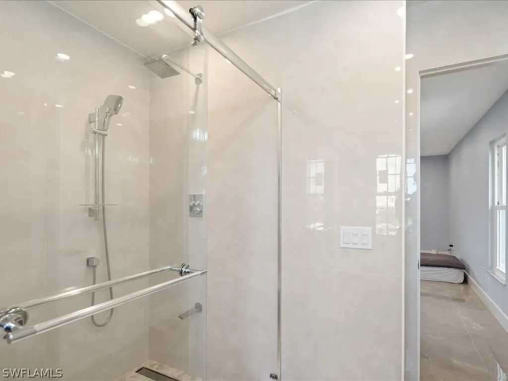 220 39th Avenue NW Naples FL 34120