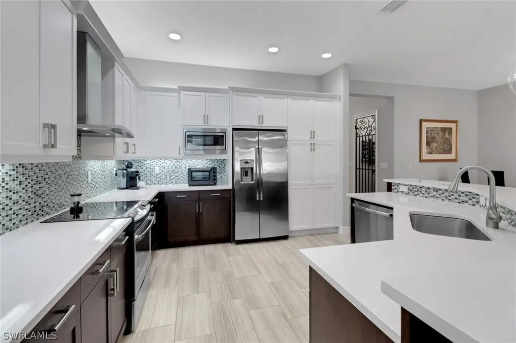 13836 Luna Drive Naples FL 34109