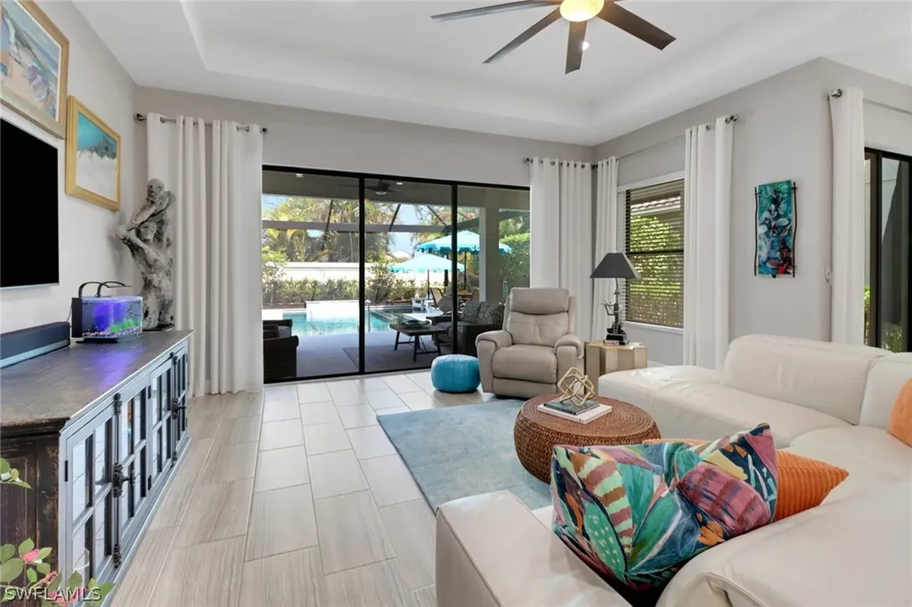 13836 Luna Drive Naples FL 34109