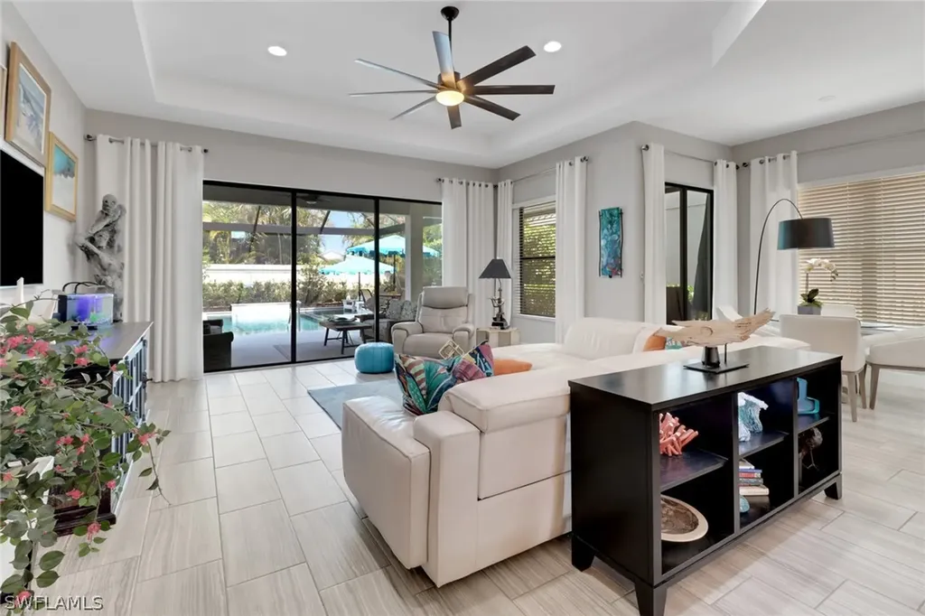 13836 Luna Drive Naples FL 34109