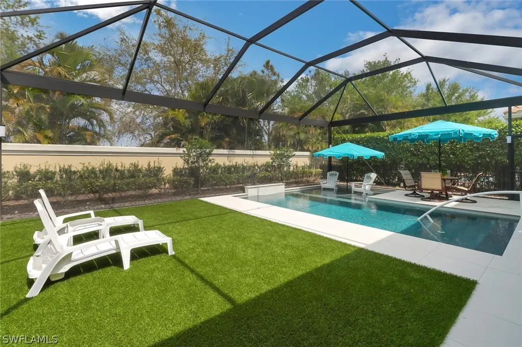 13836 Luna Drive Naples FL 34109