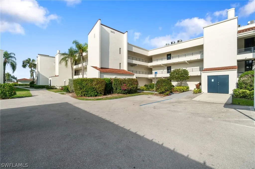 3605 Boca Ciega Drive Naples FL 34112