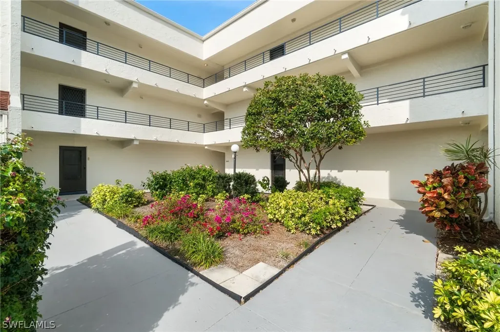 3605 Boca Ciega Drive Naples FL 34112
