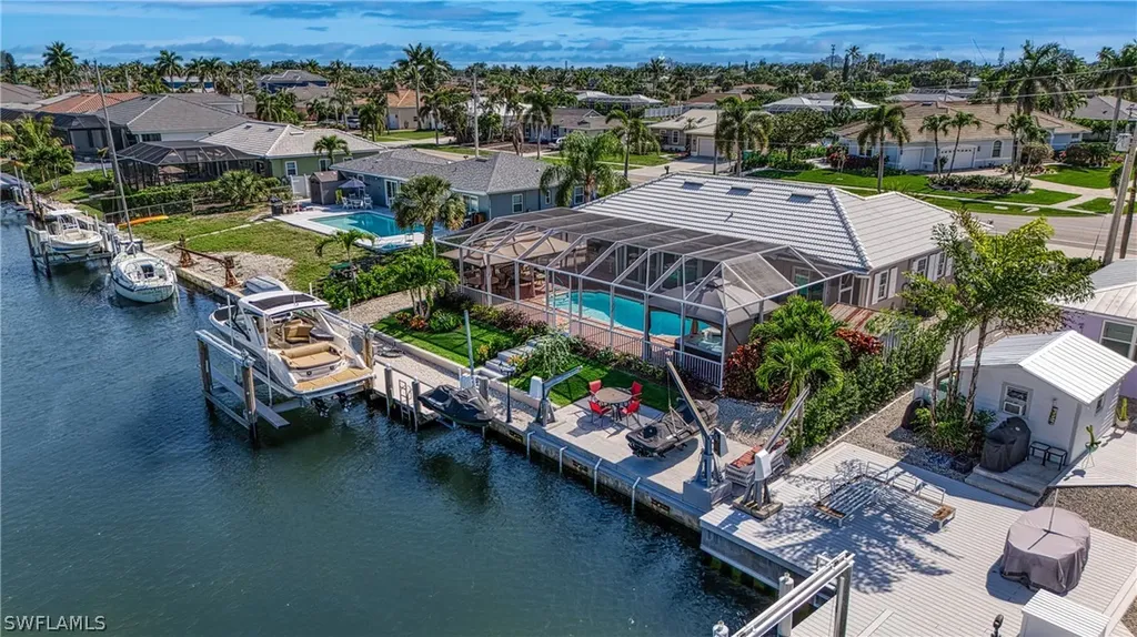813 N Barfield Drive Marco Island FL 34145