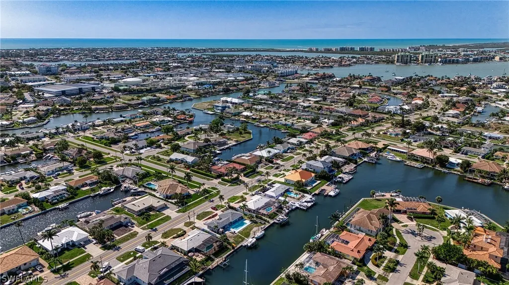 813 N Barfield Drive Marco Island FL 34145