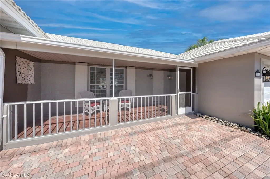813 N Barfield Drive Marco Island FL 34145