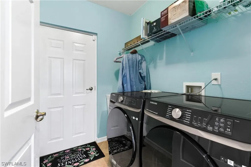 4203 Liron Avenue Fort Myers FL 33916