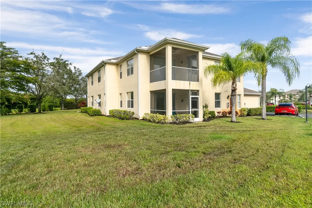 4203 Liron Avenue Fort Myers FL 33916