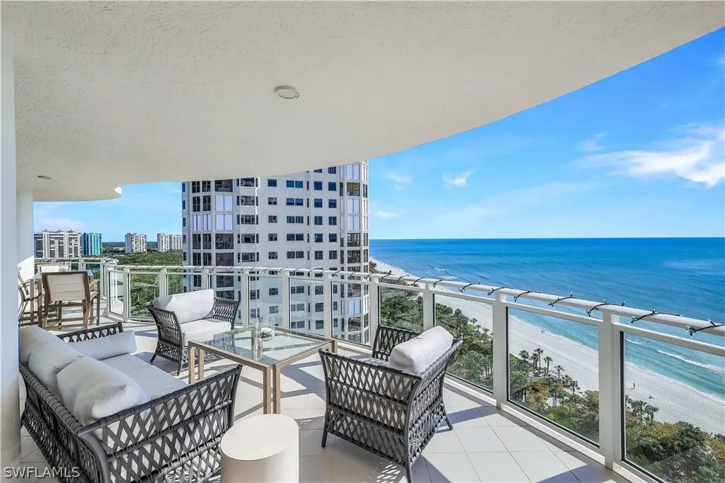 8231 Bay Colony Drive Naples FL 34108