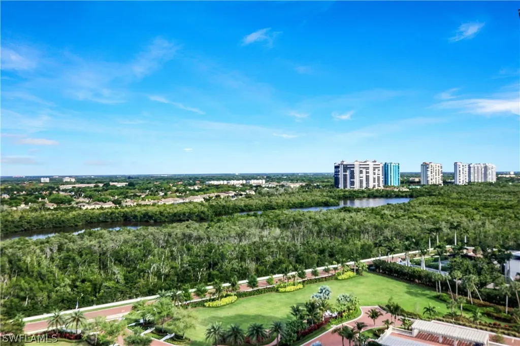8231 Bay Colony Drive Naples FL 34108