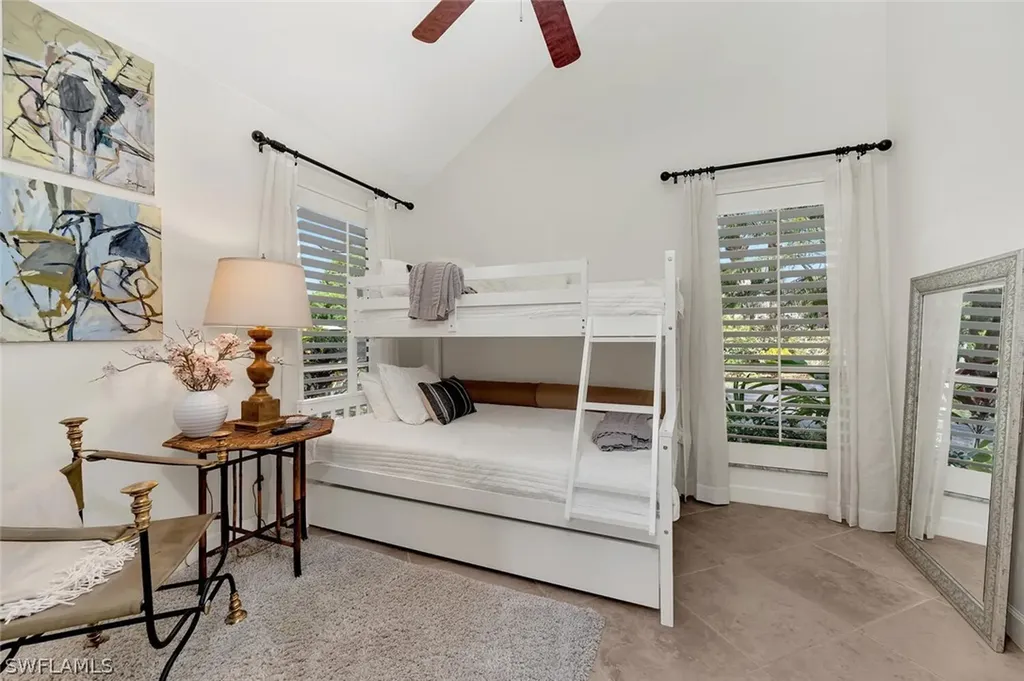 1347 Solana Road Naples FL 34103