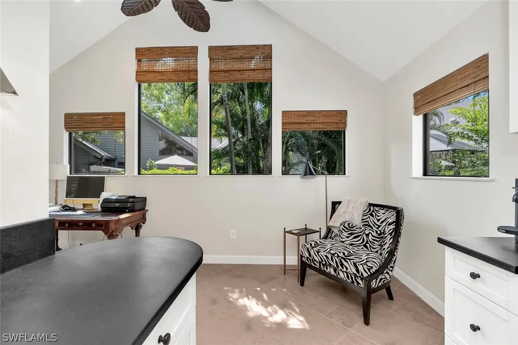 1347 Solana Road Naples FL 34103