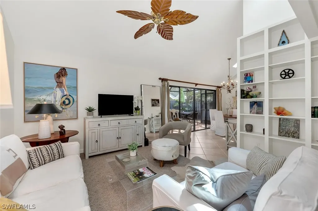1347 Solana Road Naples FL 34103