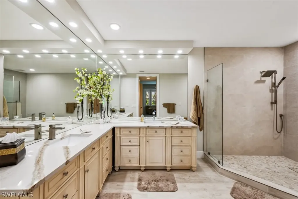 5987 Trophy Drive Naples FL 34110