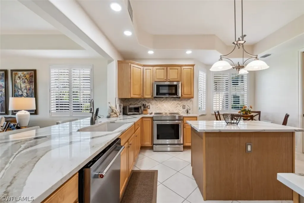 5987 Trophy Drive Naples FL 34110