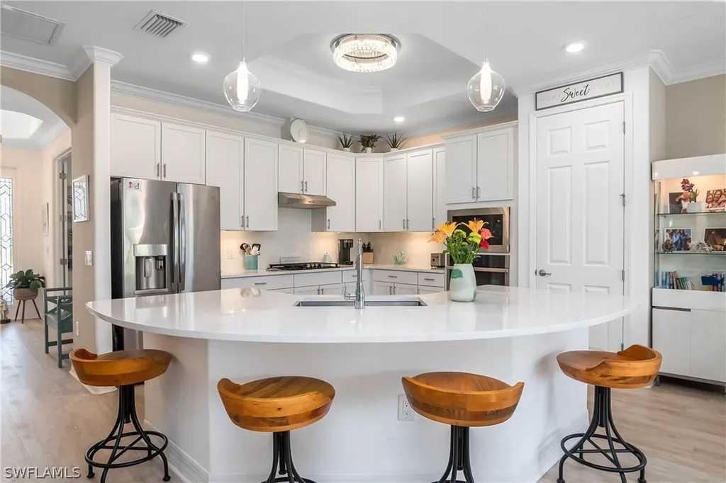 1830 Mustique Street Naples FL 34120