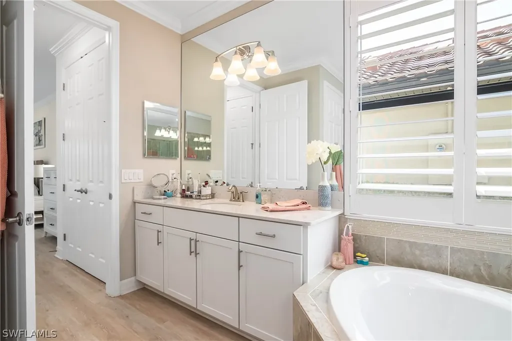 1830 Mustique Street Naples FL 34120
