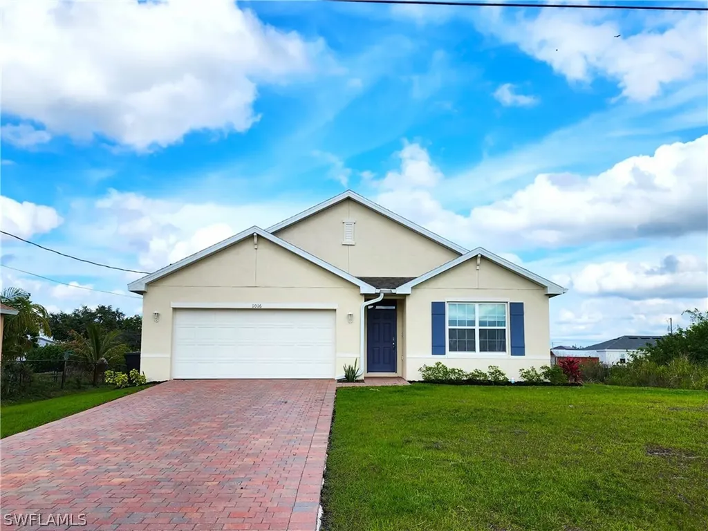 1016 Cavanagh Avenue Lehigh Acres FL 33971