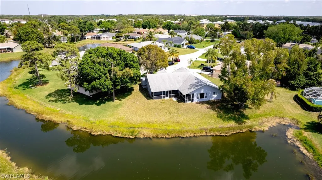 Fort Myers FL, 9880 Laketree Court