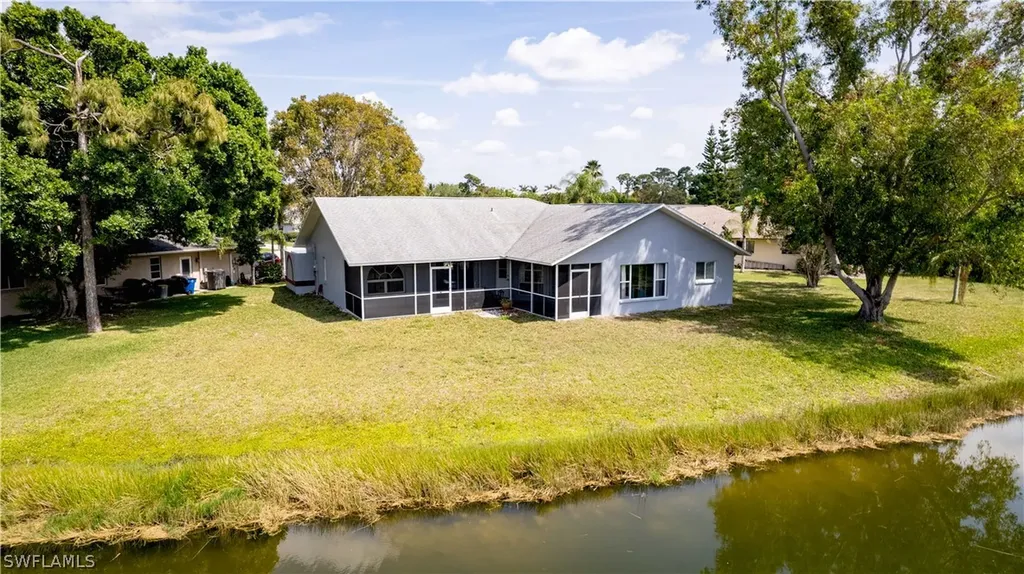 9880 Laketree Court Fort Myers FL 33967