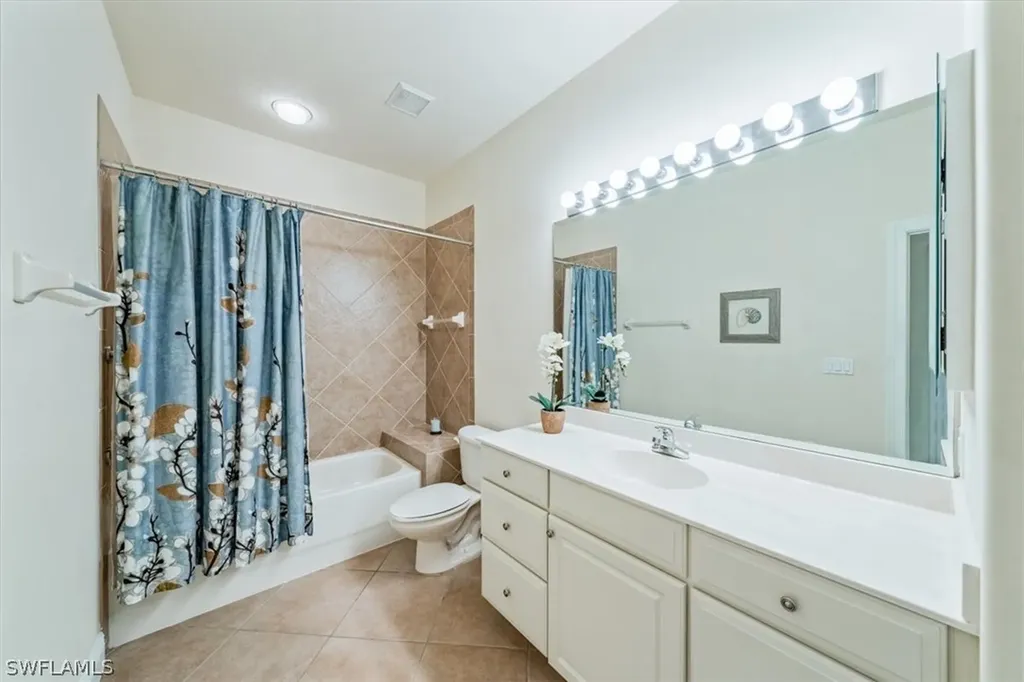 12819 Carrington Circle Naples FL 34105