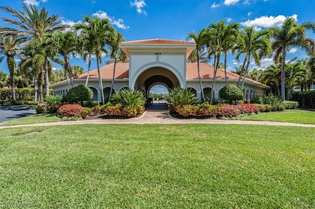 12819 Carrington Circle Naples FL 34105