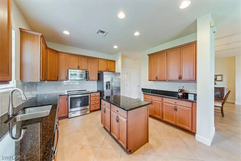 12819 Carrington Circle Naples FL 34105