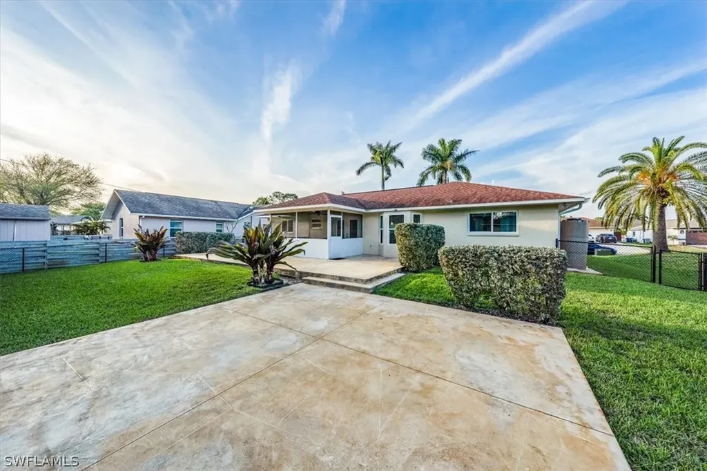 9040 Morris Road Fort Myers FL 33967
