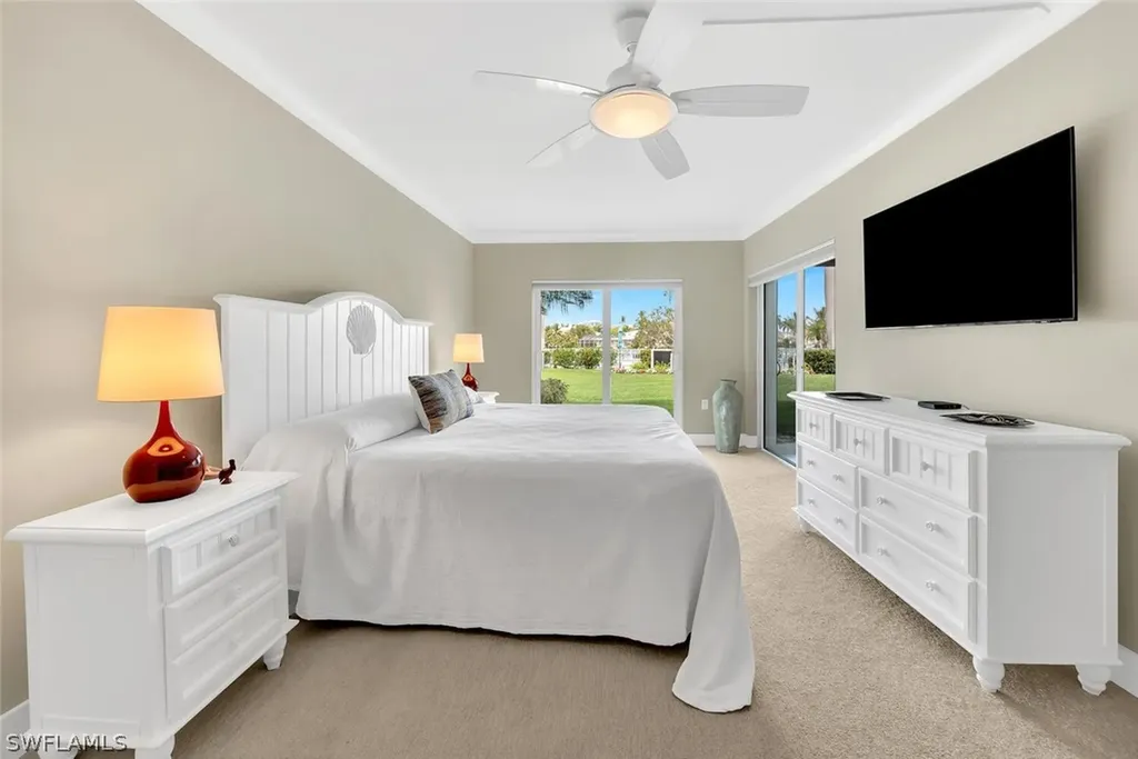383 Harbour Drive Naples FL 34103
