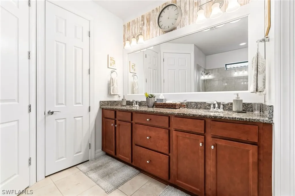 5988 Prosperity Lane Ave Maria FL 34142